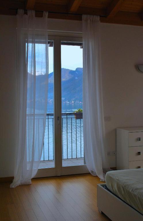 Luxury Penthouse With Big Terrace Apartment Argegno Luaran gambar
